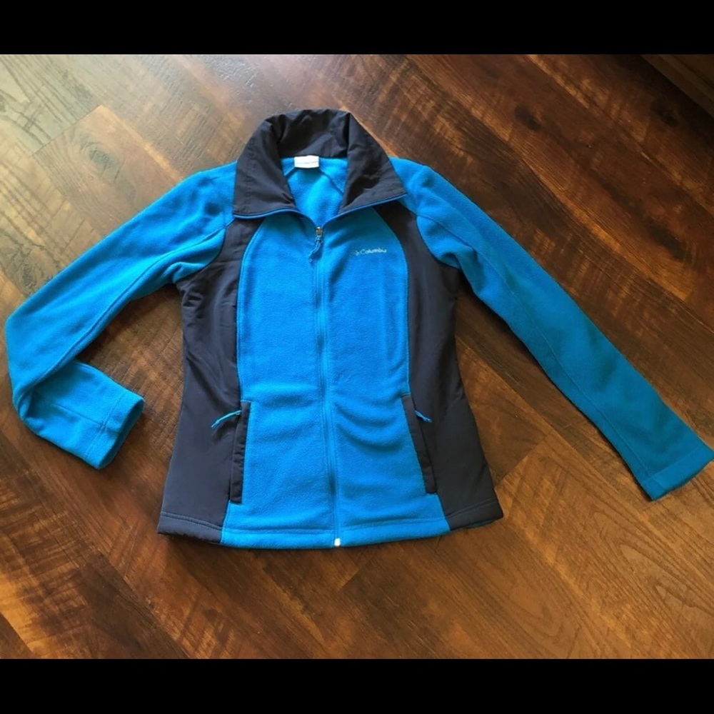 Columbia Sweater